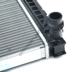 BEHR CR 647 000S | VW PASSAT-A4-A6 SU RADYATÖRÜ