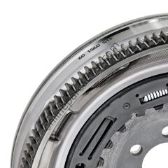 LUK 415 0951 09 | VW GOLF7-A3-LEON VOLAN