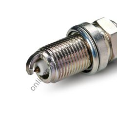 NGK 2667 | VOLVO V70 I BUJI